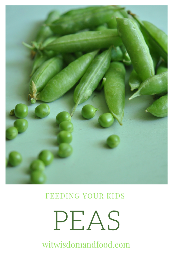 feeding kids peas